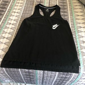 Nike Tank, size small